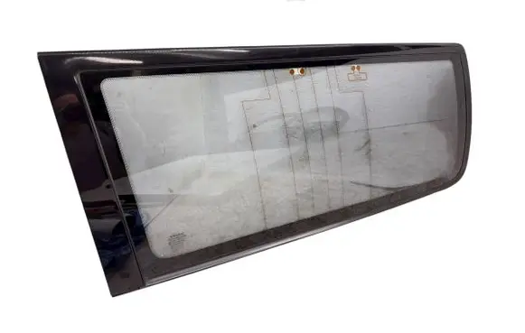 Volvo V70 Rear side window 30674474 30674476