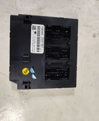Volkswagen Golf VI Comfort/convenience module 1K0937086C S0573