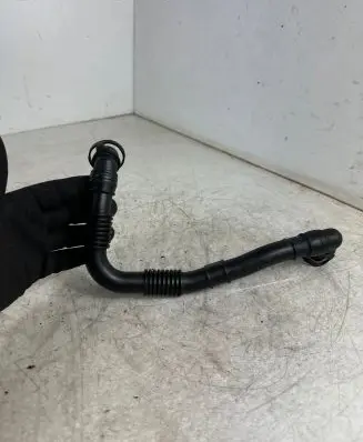 Volkswagen Transporter - Caravelle T5 Breather hose/pipe 03L103493K