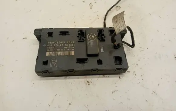 Mercedes-Benz Vito Viano W639 Door control unit/module 6398200326 00006170