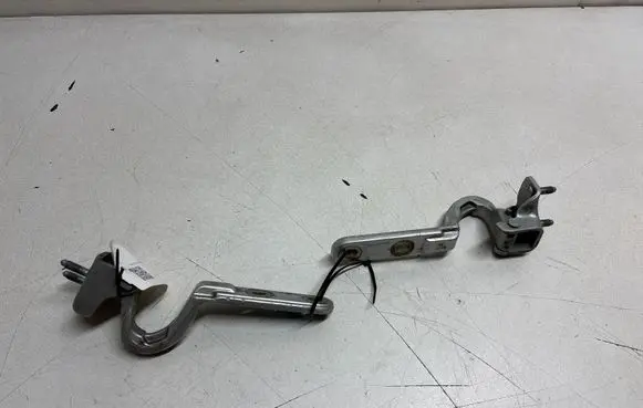 Mercedes-Benz ML W166 Tailgate/trunk/boot hinge A1667400237
