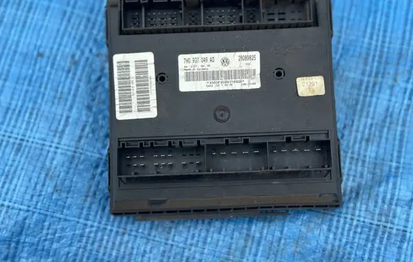 Volkswagen Multivan T5 Comfort/convenience module 7H0937049AD 28089825