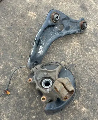Nissan Qashqai Front wheel hub