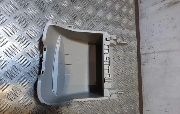 Chrysler Pacifica Other center console (tunnel) element 063386384