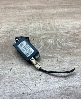 Volvo XC90 Aerial antenna amplifier 30752098
