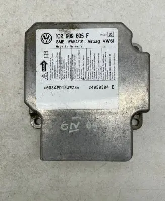 Volkswagen Golf IV Airbag control unit/module 1C0909605F 5WK43131 24050304E