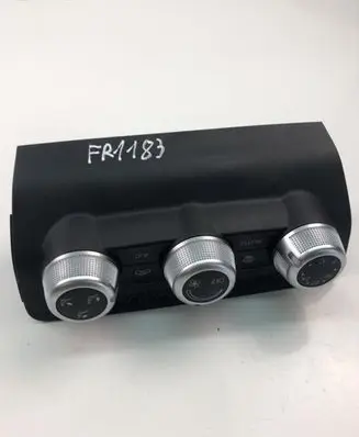Audi A1 Climate control unit 8XA820043