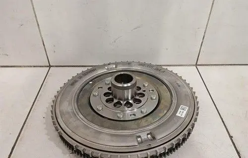 Porsche 718 Cayman 982 982c Flywheel 982105264A