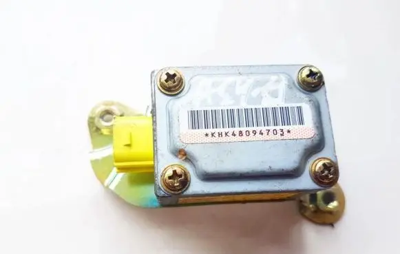 Subaru Forester SF Airbag deployment crash/impact sensor 98235FC001 252300-0112