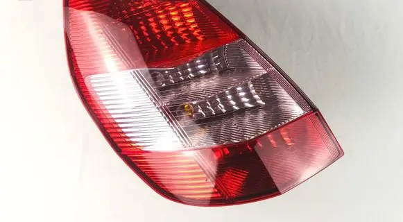 Renault Scenic II - Grand scenic II Rear/tail lights 8200127704 08244 2SK00865901