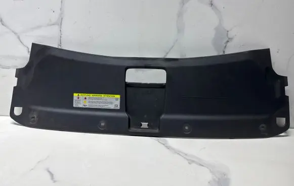 Audi Q3 8U Radiator trim 8U0807081B