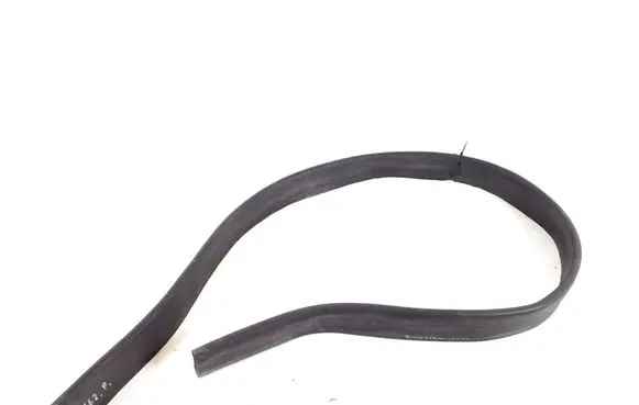 Mercedes-Benz CLS C218 X218 Engine compartment rubber A2126280298