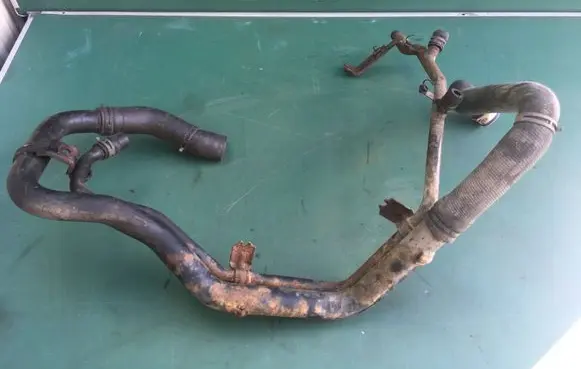 Volkswagen Crafter Engine coolant pipe/hose 2E0121065 076121064