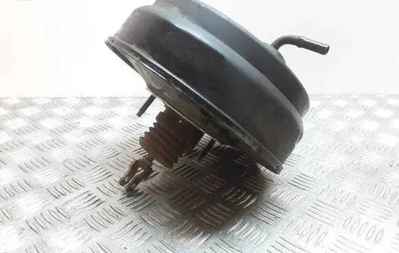Hyundai Santa Fe Brake booster 585002B882