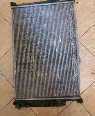 BMW 7 E32 Coolant radiator 7071aa Eaamb7017aa