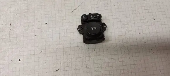 Honda Civic Wing mirror switch NH608L NH1675