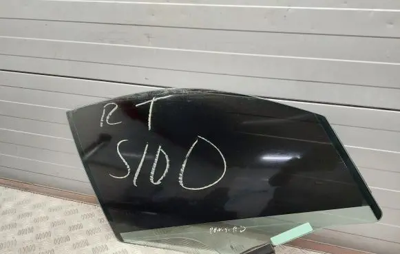 Porsche Panamera (970) Front door window glass four-door 97054251209