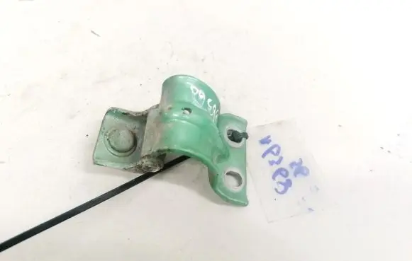 Audi A4 S4 B5 8D Tailgate/trunk/boot hinge 8D9827299