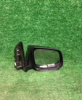 Isuzu D-Max Front door electric wing mirror