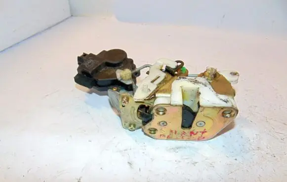 Mitsubishi Galant Rear door lock MR349190 MR349317