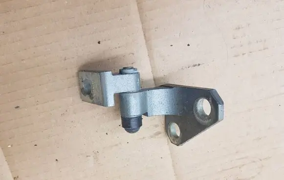 Volkswagen Eos Front door upper hinge 3C0831402
