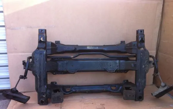 Volkswagen Crafter Front axle beam 
