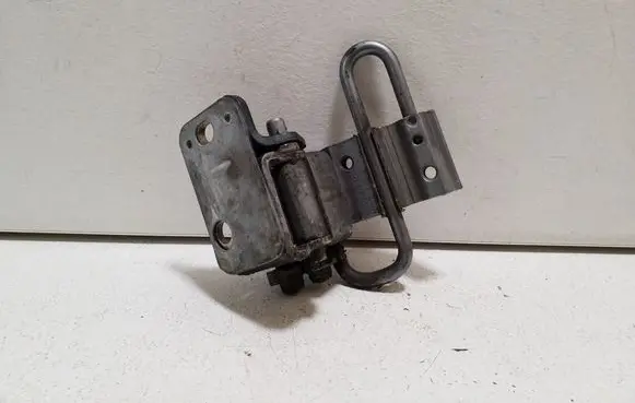 Audi A6 S6 C6 4F Rear door lower hinge 8E0833412
