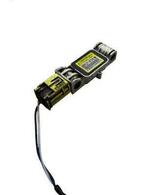Mitsubishi Pajero Airbag deployment crash/impact sensor 8651A014 W002T11291