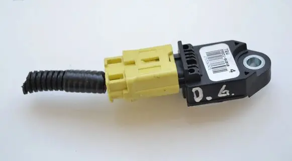 Lexus IS 220D-250-350 Airbag deployment crash/impact sensor 898310W040