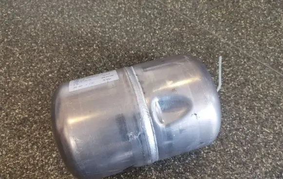 Mercedes-Benz ML W166 Air suspension tank/reservoir A1663200015