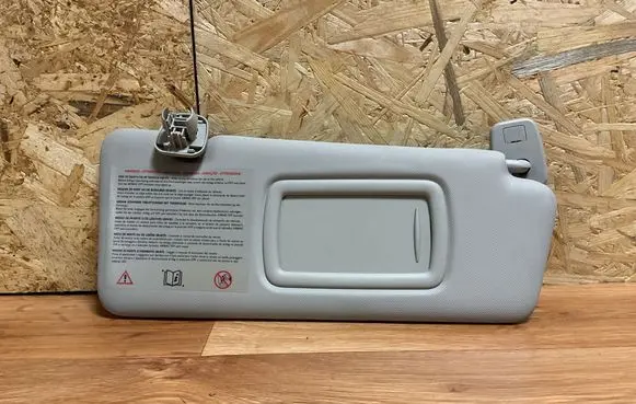 Renault Megane III Sun visor