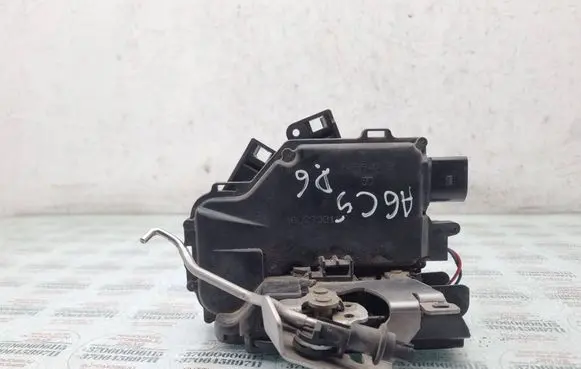 Audi A6 S6 C5 4B Rear door lock 4B0839016