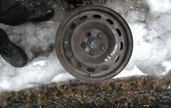 Volkswagen PASSAT B5.5 R15 steel rim IMPRK1432033