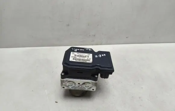 Volkswagen Tiguan ABS Pump 5N0614517L