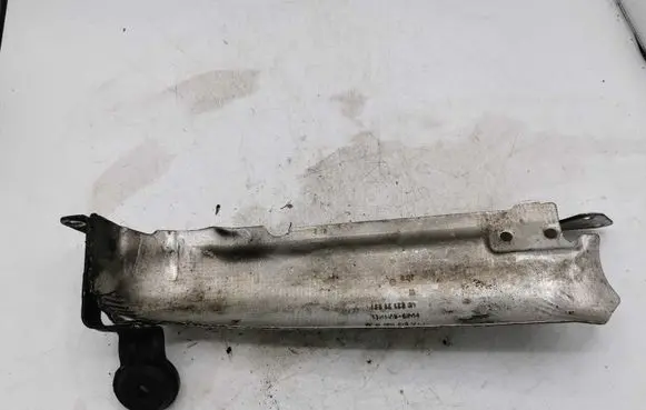 Mercedes-Benz ML W164 Heat shield in engine bay A6420901241 4602121901