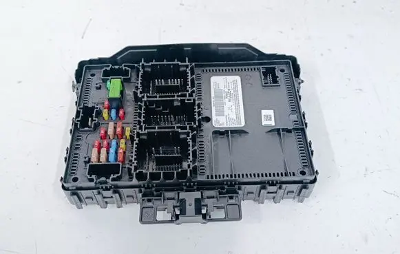 Ford Escape IV BSM Control unit LU5T15604CCDE