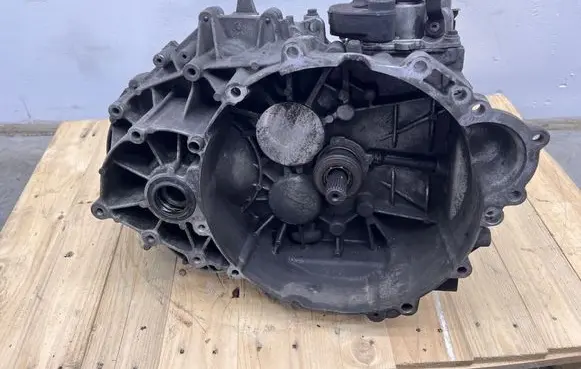 Volvo V50 Manual 6 speed gearbox 666R7002AF