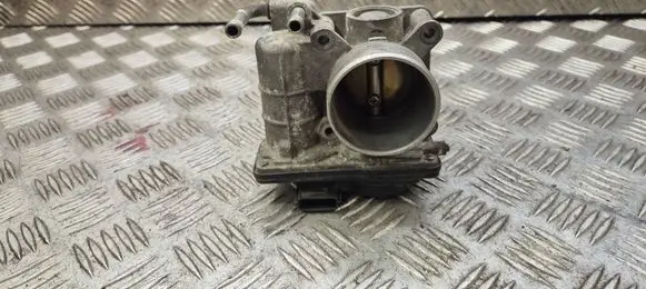 Nissan Note (E11) Throttle valve RME5011