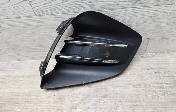 Renault Clio V Front bumper lower grill 263314344R