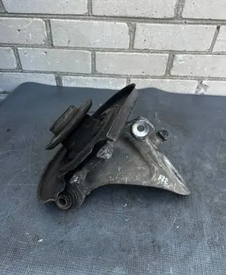 BMW 5 E39 Rear wheel hub 