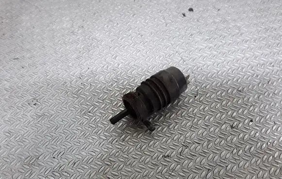 Mercedes-Benz Sprinter W901 W902 W903 W904 Windscreen/windshield washer pump