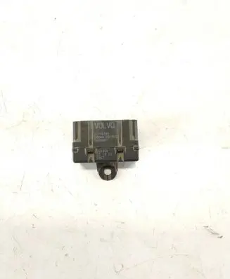 Volvo V70 Seat heating relay 30710791 201900