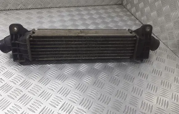 Ford Mondeo Mk III Intercooler radiator 1S7Q-9L440