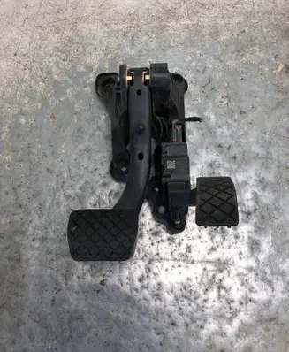 Audi A1 Brake pedal 2Q1723058F 2Q1723503