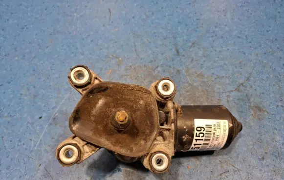Isuzu Trooper Rear window wiper motor 89780-81120