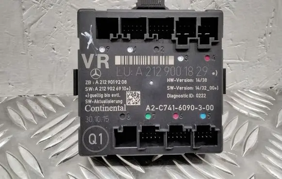 Mercedes-Benz E W212 Door control unit/module A2129001829