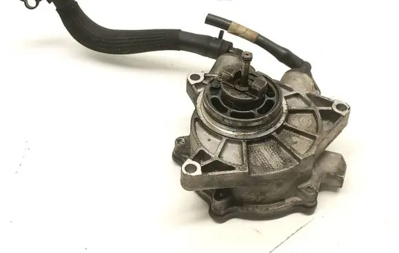 Opel Antara Vacuum pump 9140300110