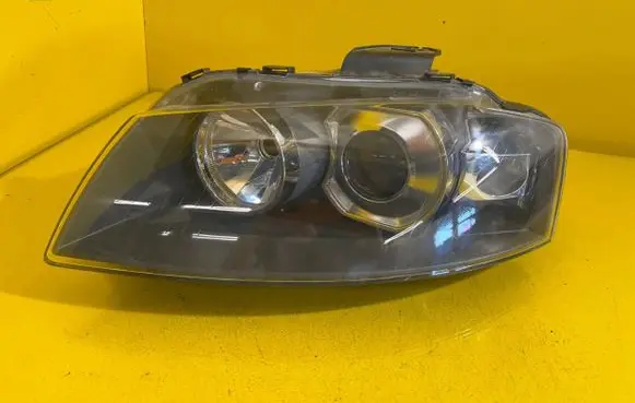 Audi A3 S3 8P Headlight/headlamp 8P0941003D