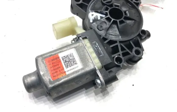 Hyundai Kona II Rear door window regulator motor 83460BE000