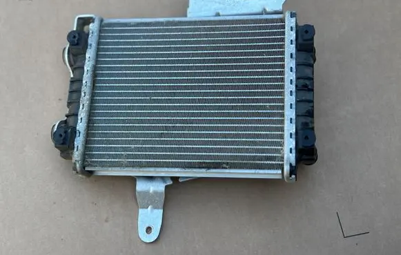 Audi A8 S8 D4 4H Coolant radiator 8K0121212B VP7TBH8005GE